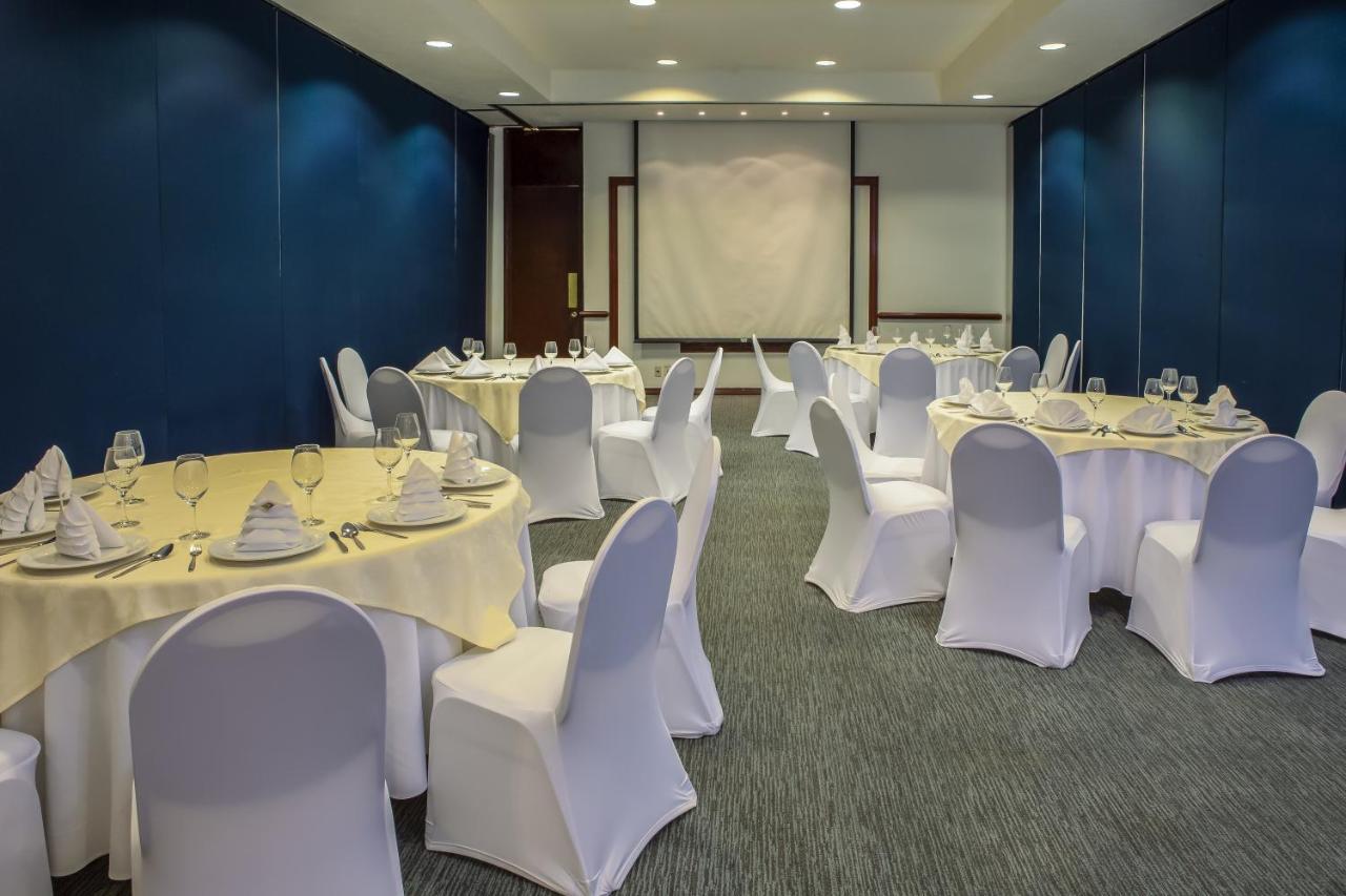 Fiesta Inn Ciudad Juarez Ngoại thất bức ảnh